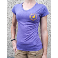 Kép 1/4 - Gerecse tagsági női póló lila színben a Mászás.hu-tól